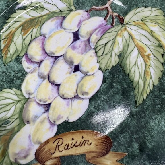 American Atelier LATTICE FRUIT 5031 Porcelain Round Salad Lunch Plates Set of 4 - Picture 12 of 16